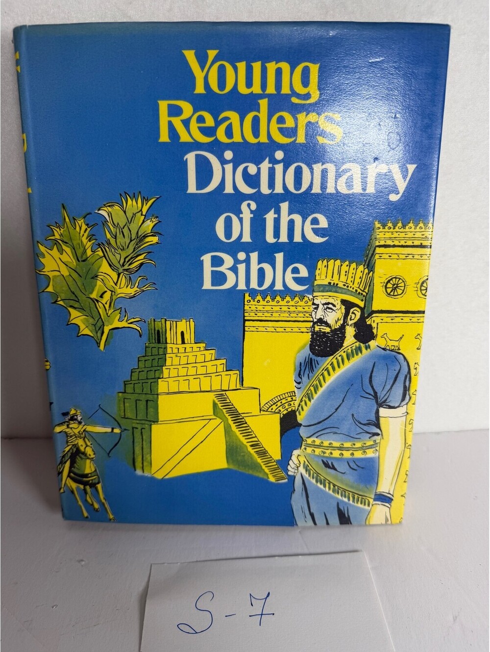 Young Readers Dictionary of the Bible Collins 1971 Vintage Hardcover S-7